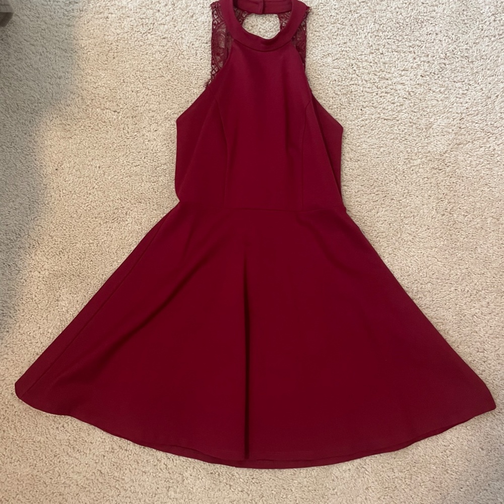 burgundy haltered neck dress